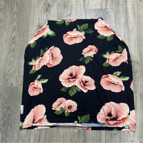 Accessories - Covered Good Multi-Use Nursing Cover Car Seat Cover  Black Floral Pattern